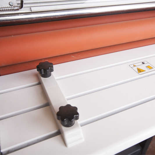 A Hot and Cold Electric Lamina - Laminator Cold Roll ulasan dan harga